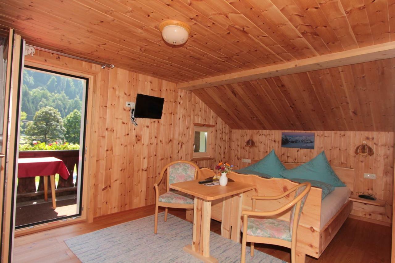 Haus Am Rain Bed & Breakfast Partenen Ngoại thất bức ảnh